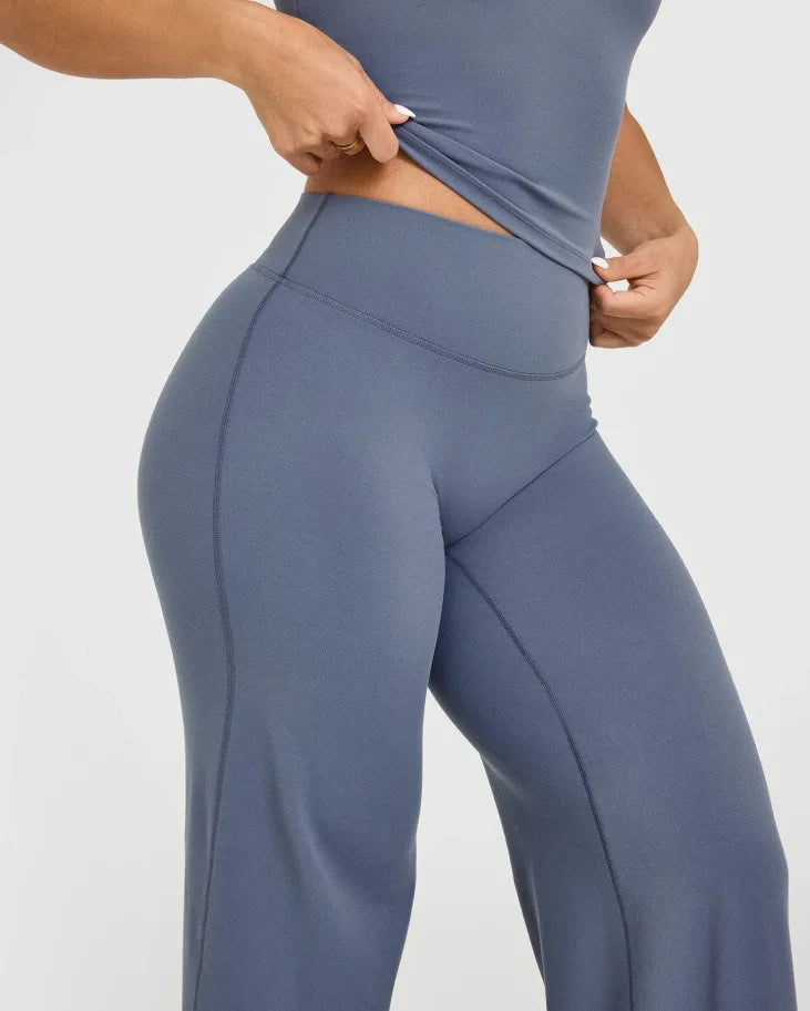 LUMÉA Flared Pants